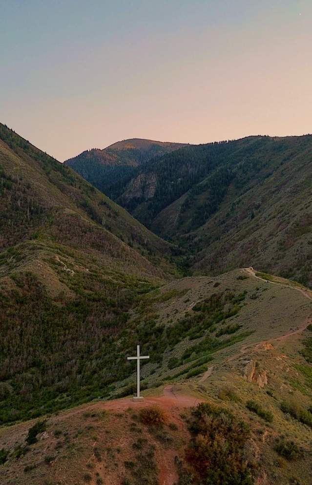 Hike to the Dominguez-Escalante Cross in Spanish Fork