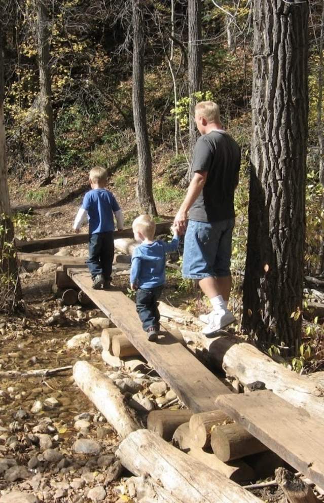 11 Hikes So Easy Your Toddler Can Handle Them