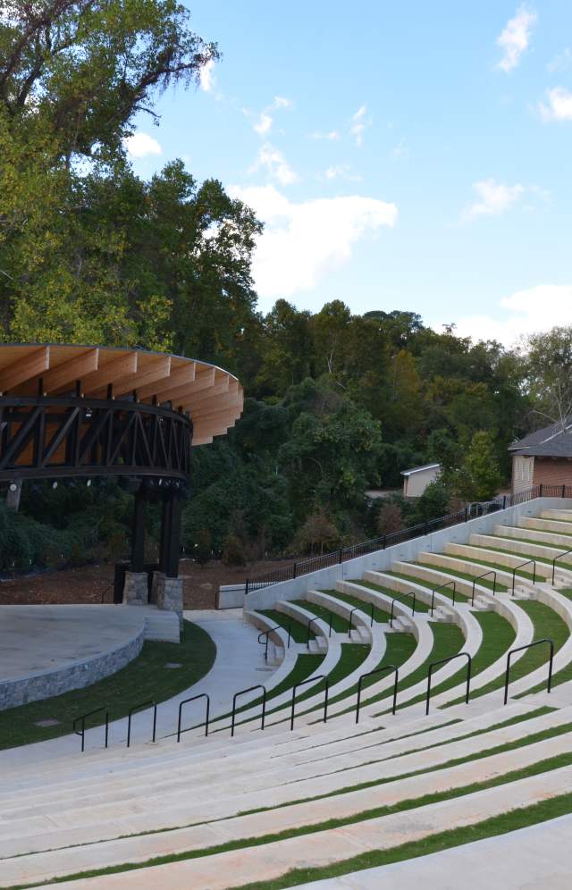 amphitheater_and_sky_Icehouse_Amphitheater