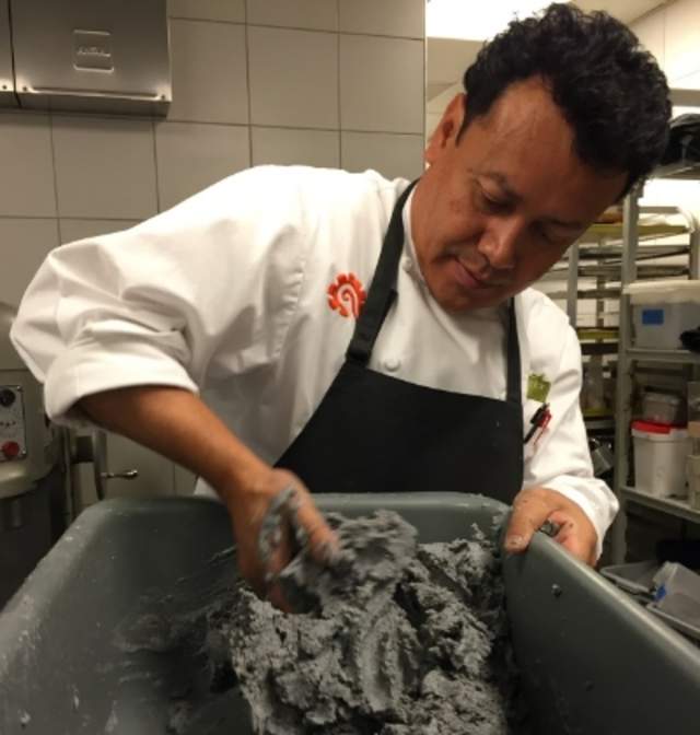 Hugo Ortega making tortillas