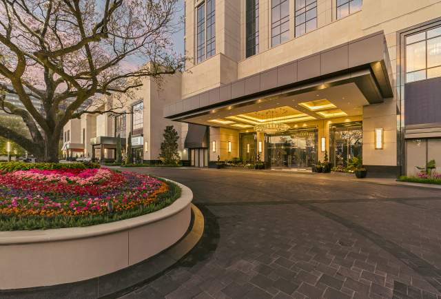 Post Oak Hotel Front Entrance