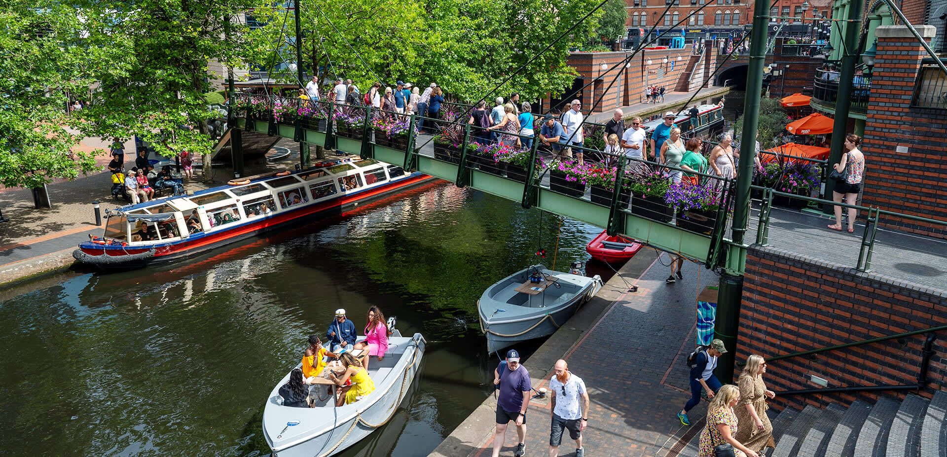Brindleyplace - Canalside bridge