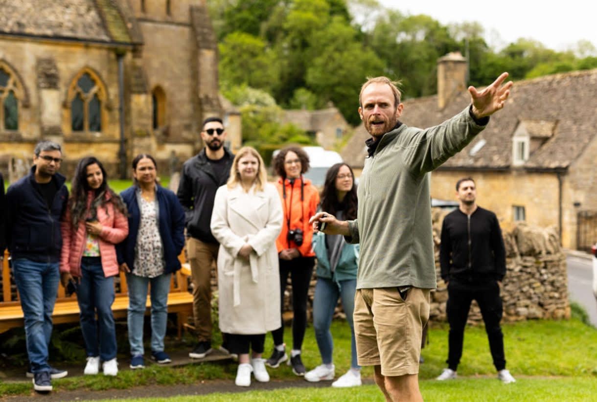 Go Cotswolds tour group in Snowshill