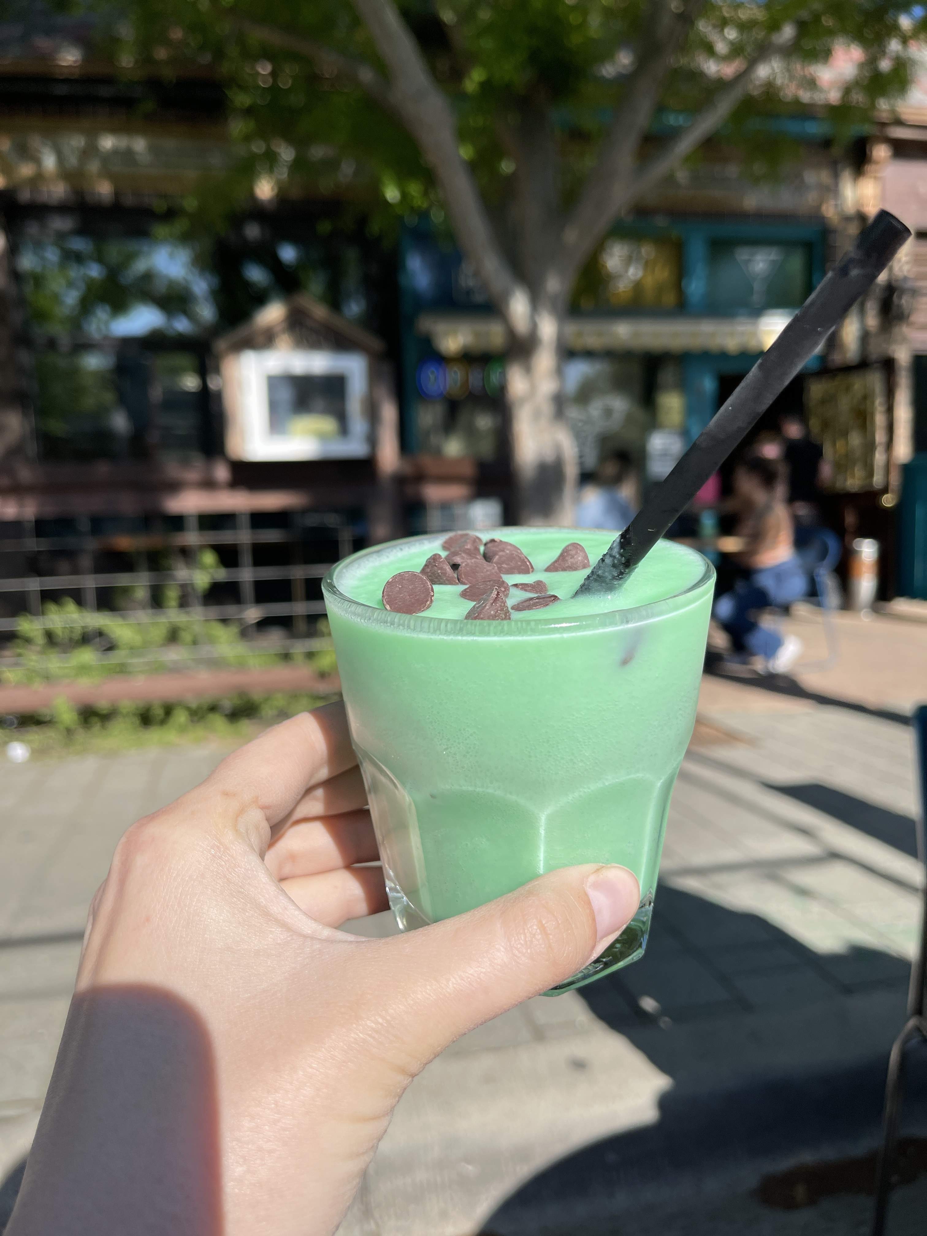 dallas patio guy on Dallas Happy Hours For Any Day Of The Week