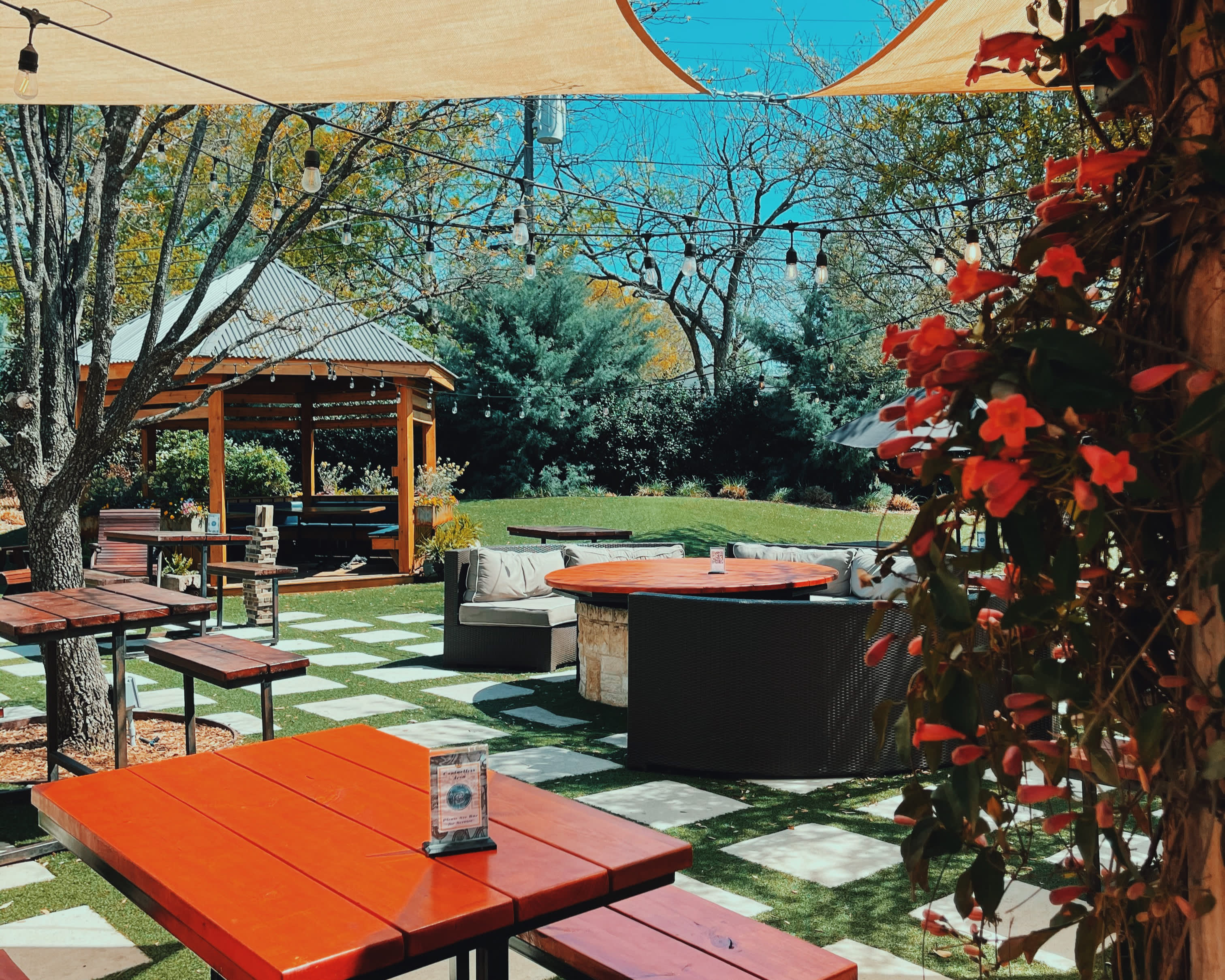 Your Guide to Restaurants with Heated Patios Around Dallas