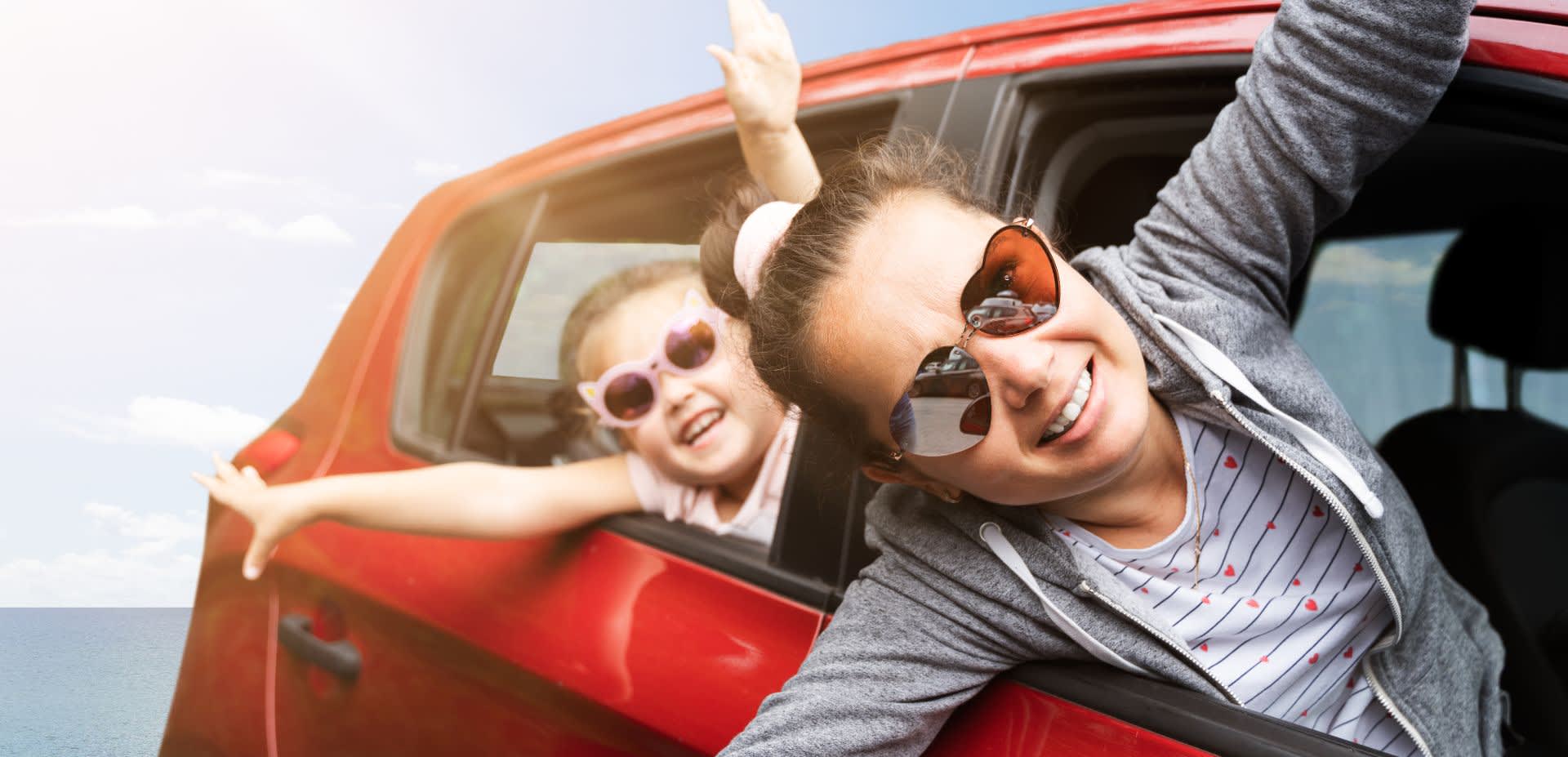children in parked car