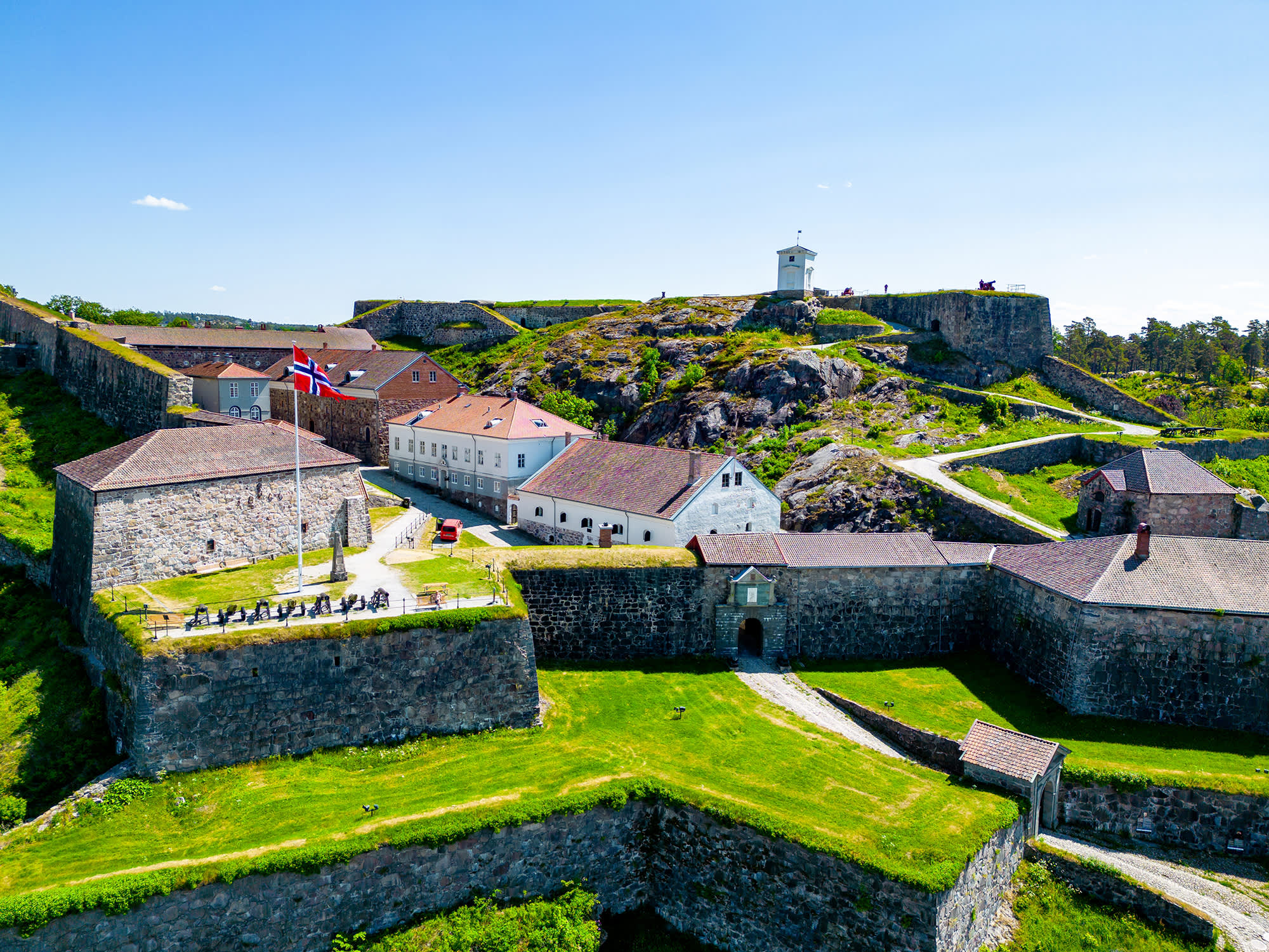 Fredriksten festning i Halden, langs Borgleden.