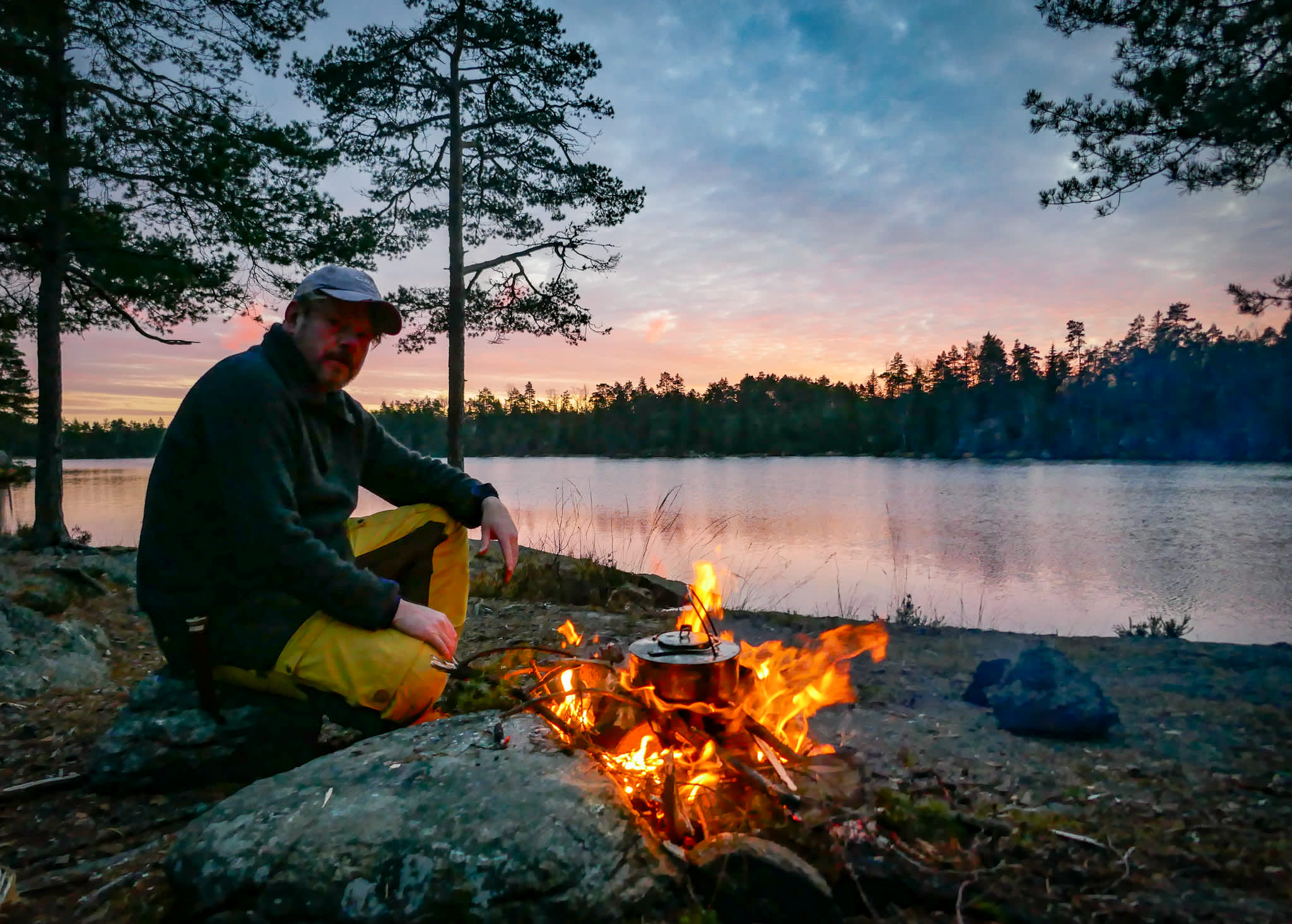 Trømborgfjella ved bålet med Sten Ihlebakke i Helt Vilt og Event Partner Norge