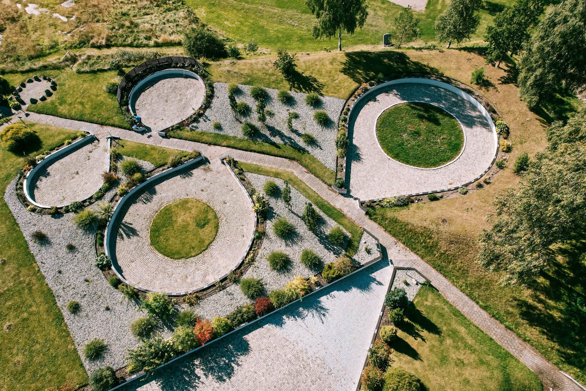Dronefoto av anlegget på Storedal kultursenter.