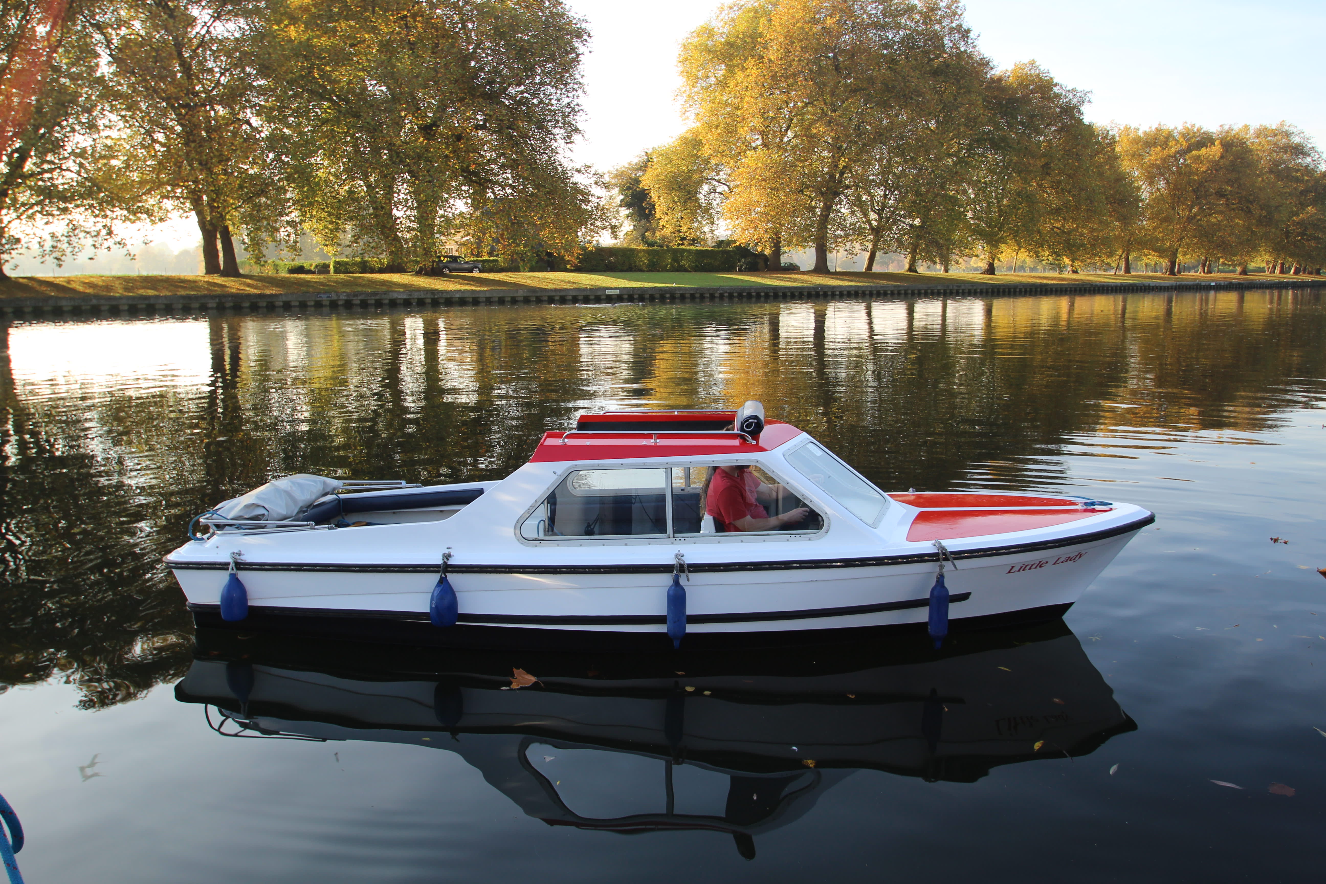 Self drive boat on the thames near Windsor