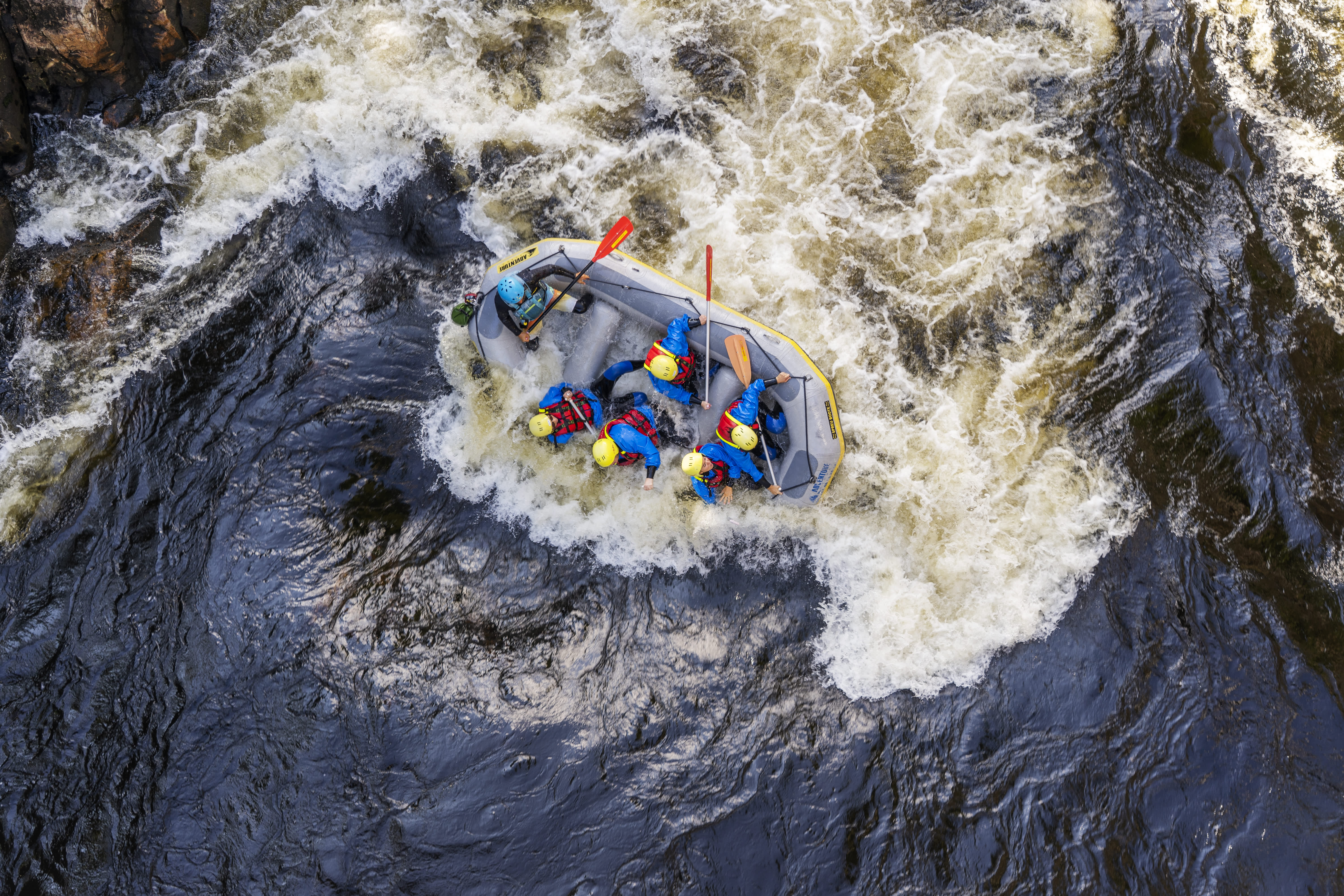 Rafting boat in waves