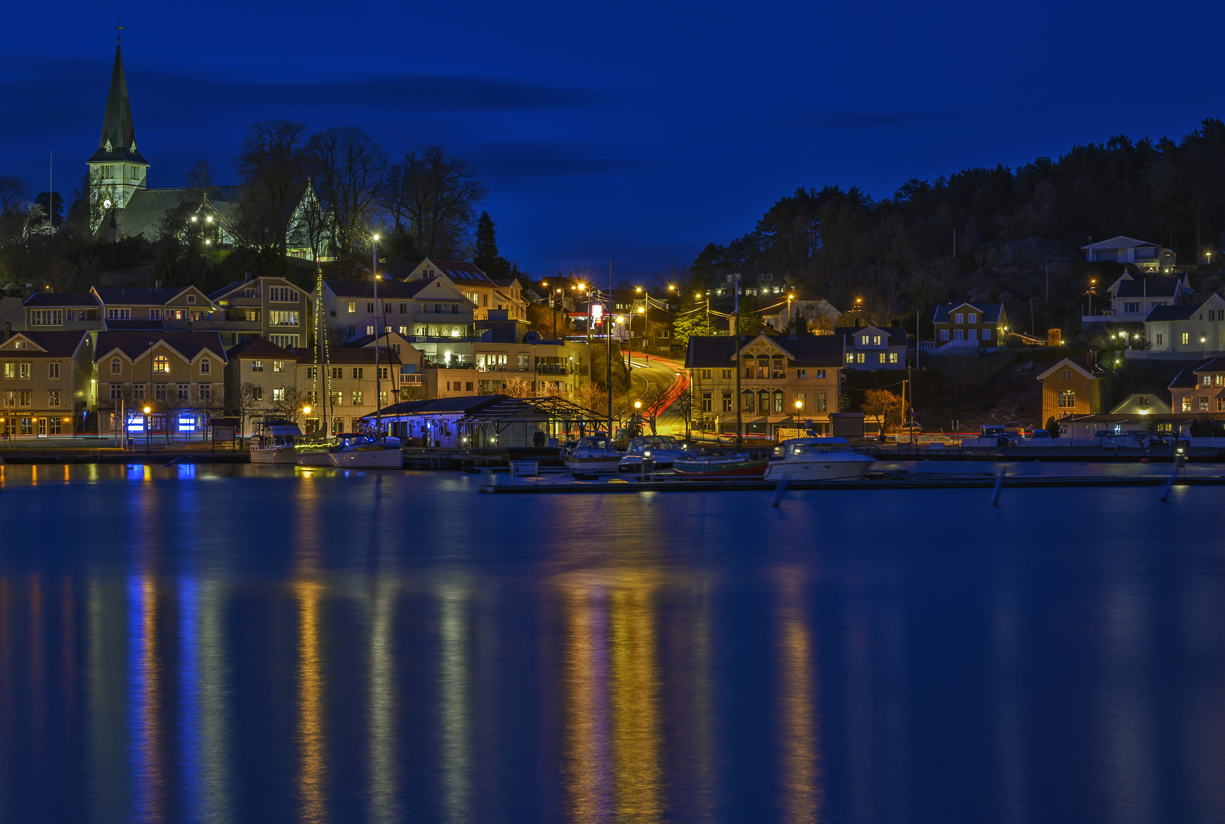 Grimstad by night