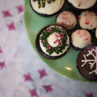 Chocolate Peppermint Cupcakes #Recipe | ExploreAsheville.com