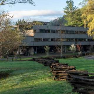 BMC Campus Tours at Lake Eden