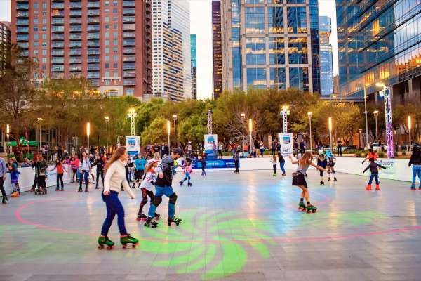 College Student Night at The Rink: Rolling at Discovery Green