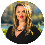 Kristen Reynolds headshot