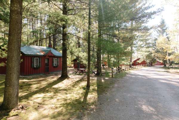 Pretty Great Cabins Cottages In Traverse City Featured Cabins