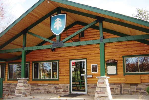 Pretty Great Cabins Cottages In Traverse City Featured Cabins