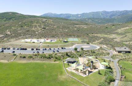 Aerial view of Trailside park