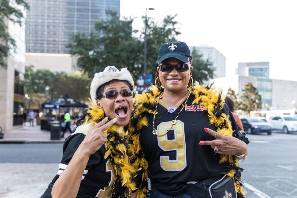 Saints tailgating