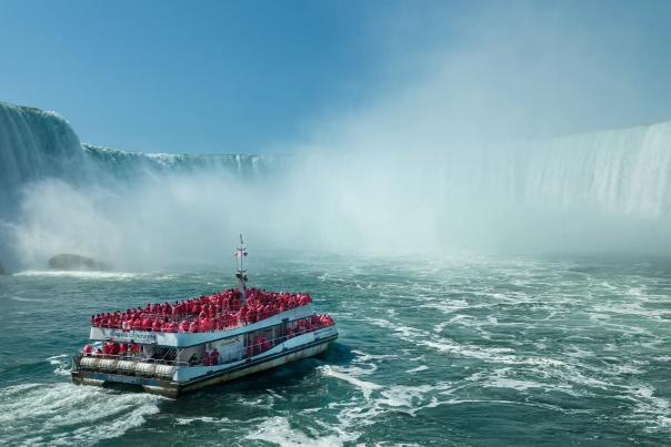 Niagara Falls Cruise