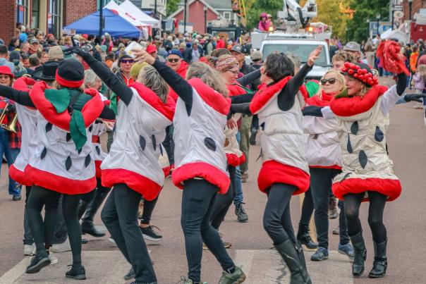 Apple Cores Header Image