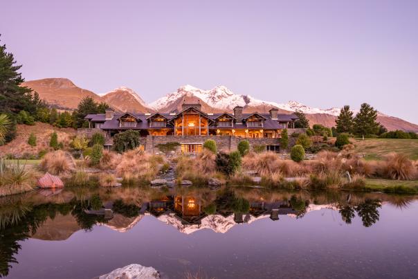 Blanket Bay Luxury Lodge