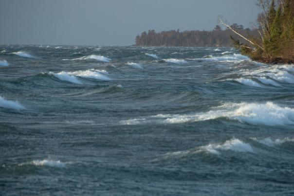 Lake Superior Waves