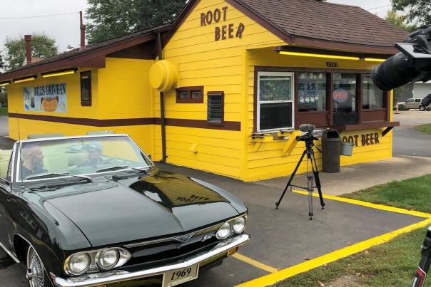 Bill's Hot dog stand with UTR Michigan