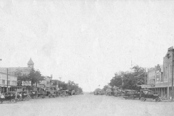 Historic Main Street 1920s