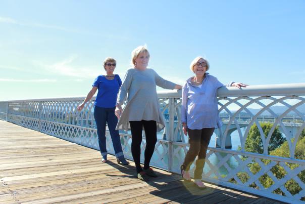 Trio of retired women stand on Chattanooga's Walnut street bridge