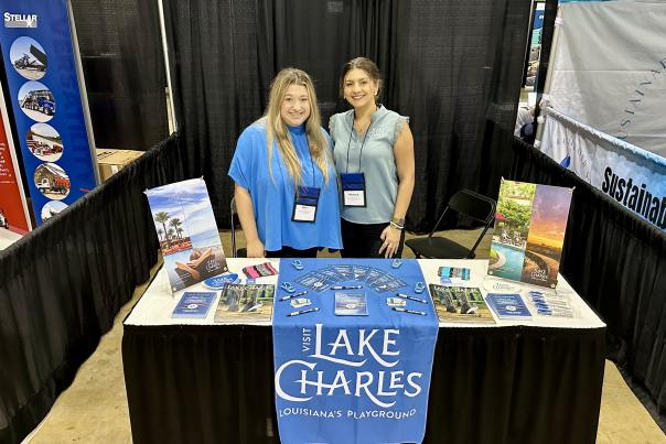 Emily and Madison at tradeshow