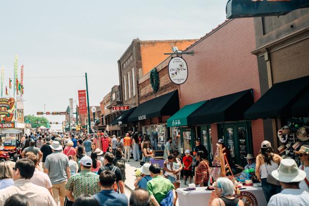Main Street Fest Crowd