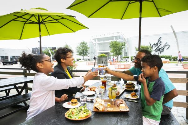 Family Dining - Tysons - Kids - Tysons Corner Center Plaza