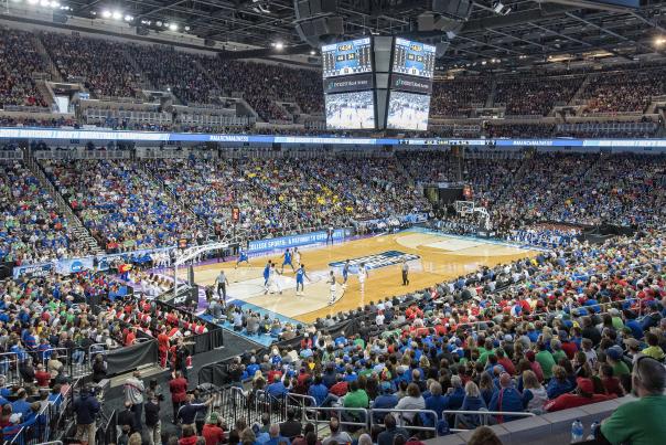 Full arena photo