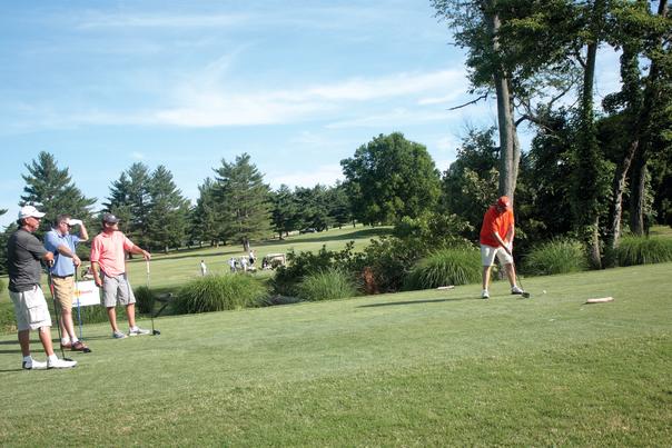 Golf at Swan Lake Golf Course