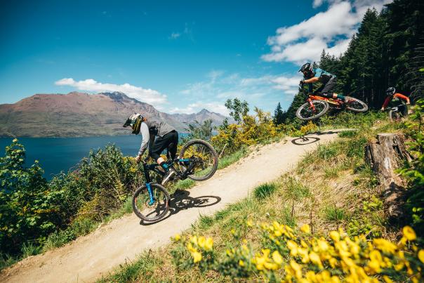 riders Joel Tunbridge, Conor Macfarlane and Shania Rawson, Ben Lomond Trails