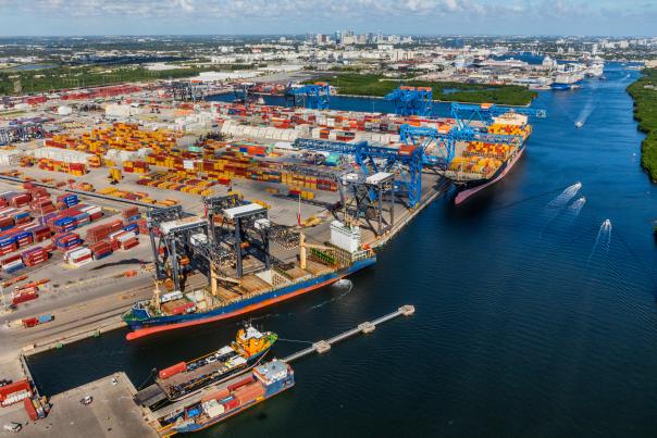 Port Everglades New Super Post-Panamax Cranes