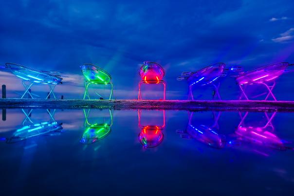 Glow Row