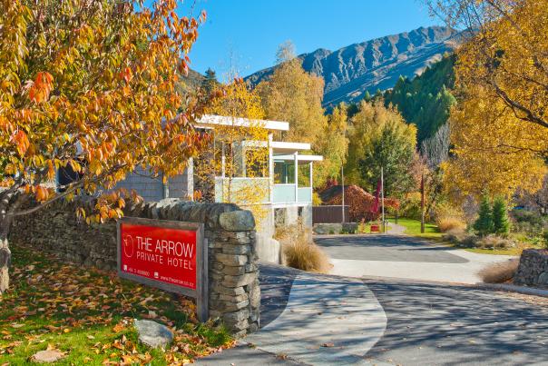 Entrance to the The Arrow Hotel, Arrowtown in Autumn