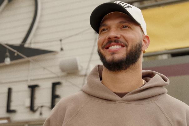 Chef LT Smith, Chilte