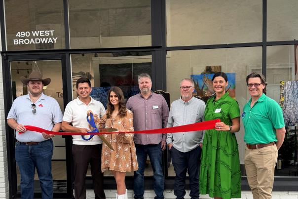 Teton Reverra Ribbon Cutting