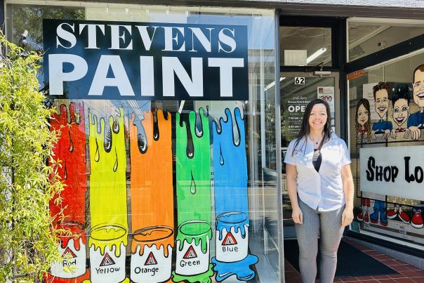 Kelly of Stevens Paint & Blinds