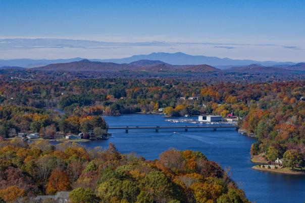 Fall on Lake Hickory
