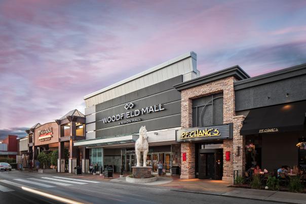 Woodfield Mall Entrance