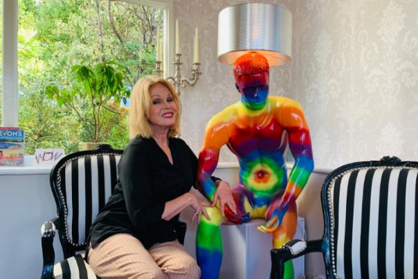 Joanna Lumley with a lamp at 25 B&b