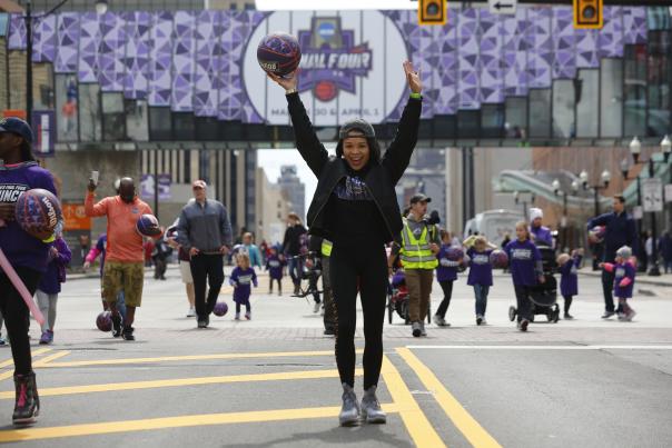 2018 Women's Final Four: Bounce