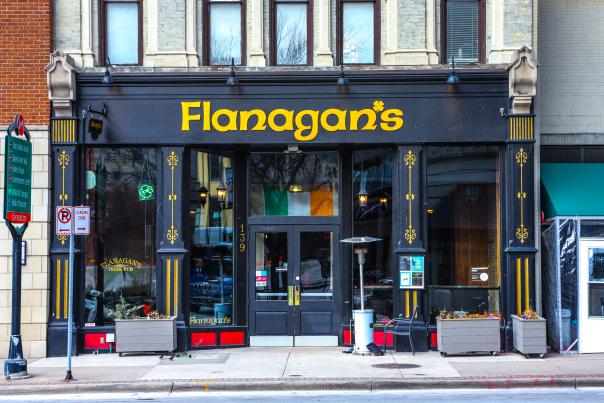 Flanagan's Irish Pub