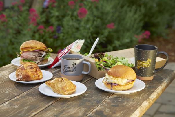 Summertime lunch at Creswell Bakery