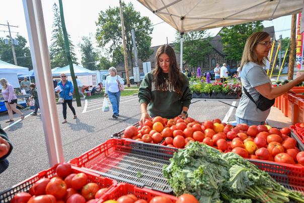 farmers market